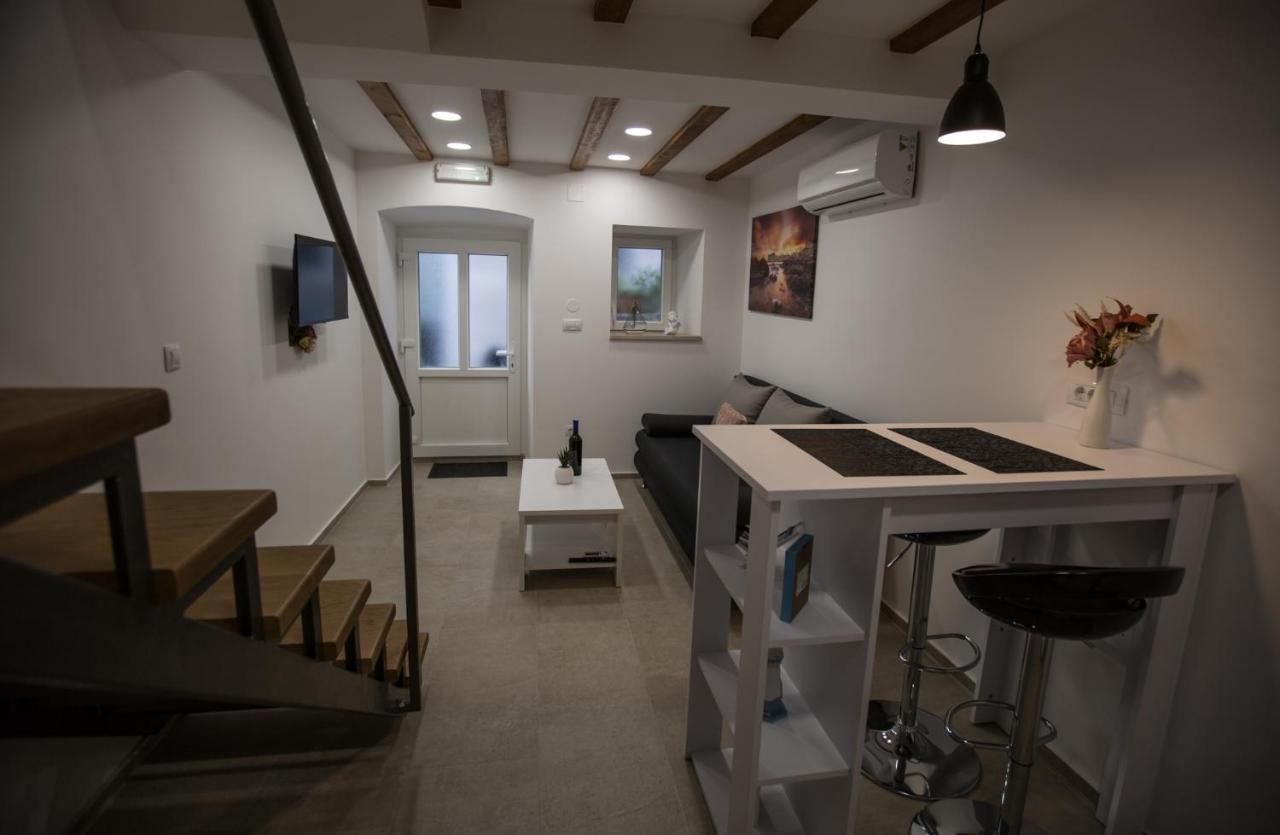Apartma Mama Marija *